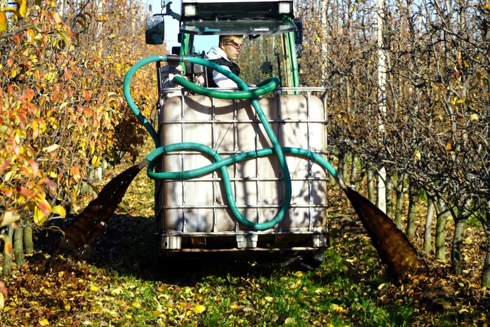 CarboHumic Zálievka 1000l pH 5-6 pre kyslomilné rastlliny